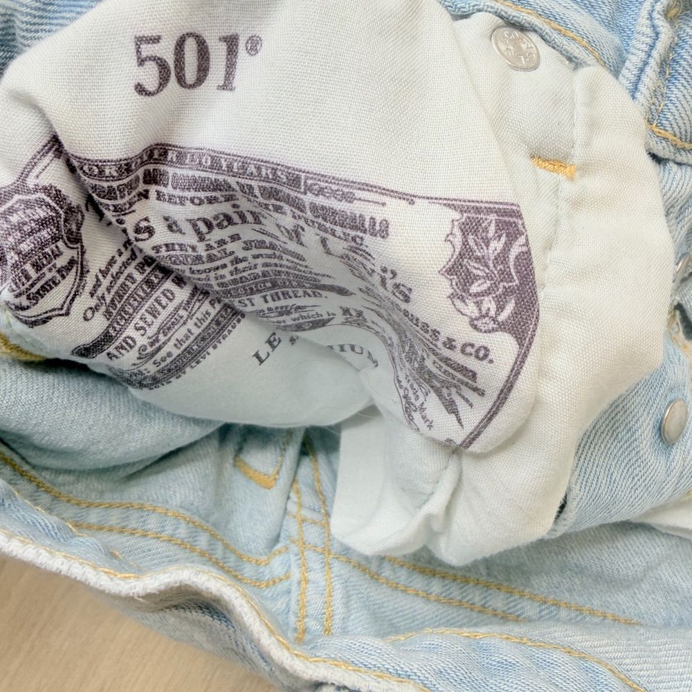 LEVI’S 501 Jean Shorts Size 27 - Picture 8 of 9
